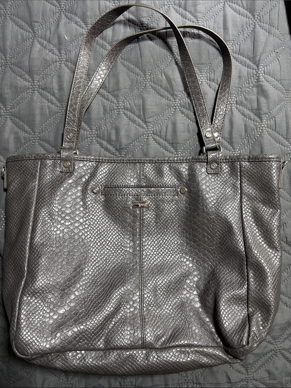 Textured Metallic Tote Bag in Silver